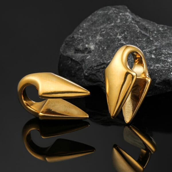 Sharp Cone Ear Hangers