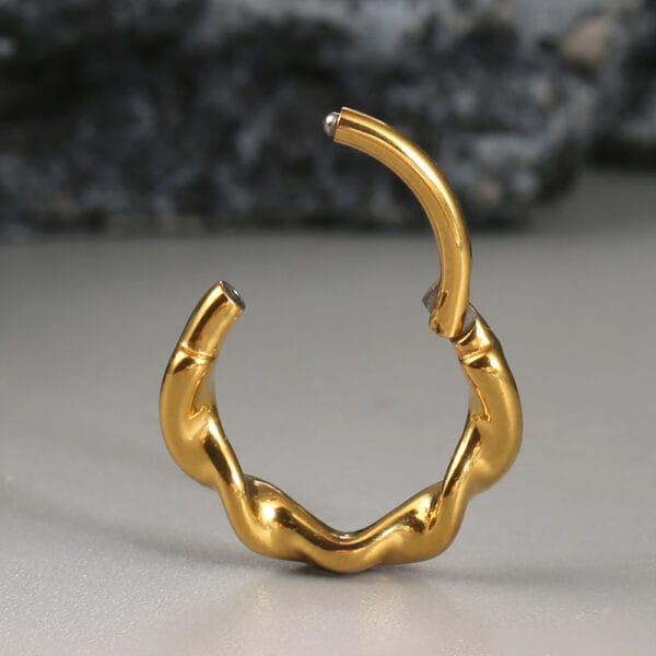 1PC Surgical Stainless Steel Twist Septum Clicker Segment Nose Ring