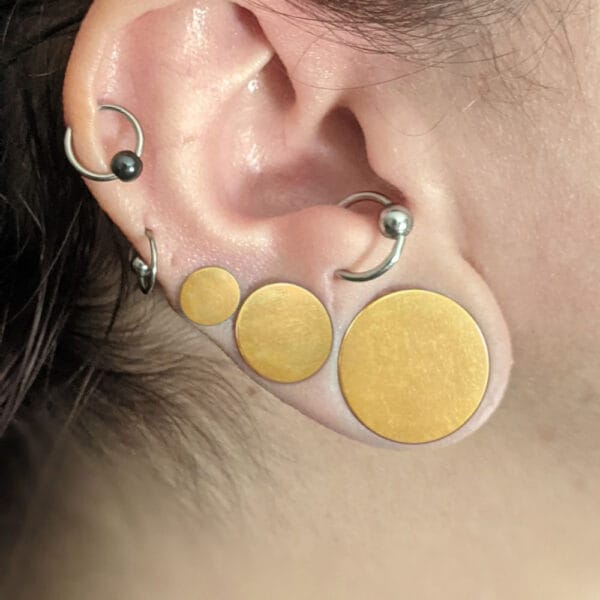 2PCS Stainless Steel Round Ear Tunnels Plugs Body Piercing