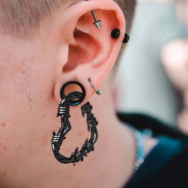 Heart Knot Ear Weights Hanger
