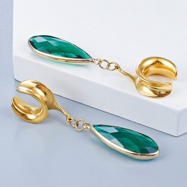 2PCS Green Crystal Stone Ear Dangle Plugs Tunnels