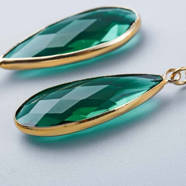 Green Crystal Stone Ear Dangle