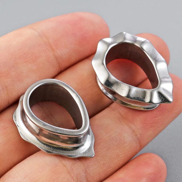 2PCS Fashionable Water Drop Stainless Steel Ear Gauges
