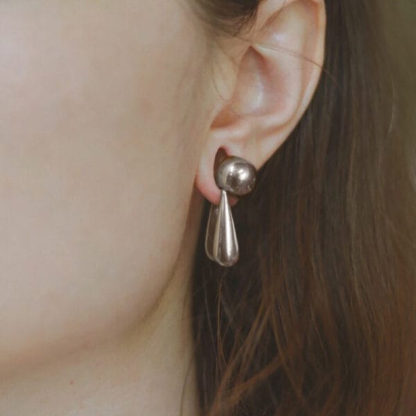 2PCS 00g Water Droplet Ear Weights Hangers Ear Plugs 316 Stainless Steel