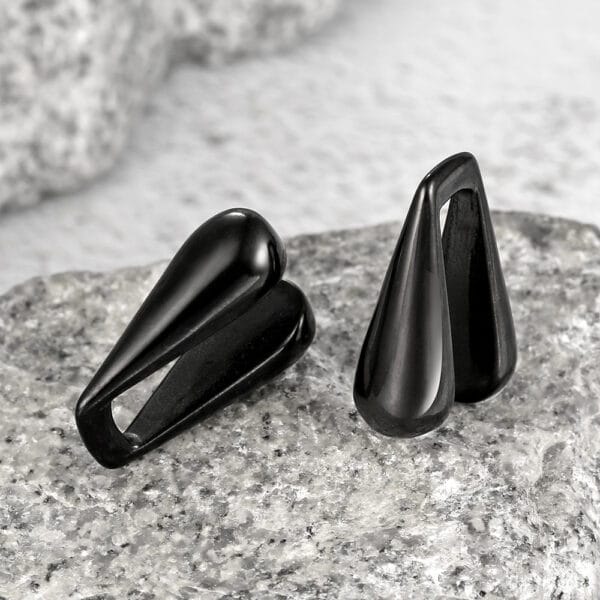 2PCS 00g Water Droplet Ear Weights Hangers Ear Plugs 316 Stainless Steel