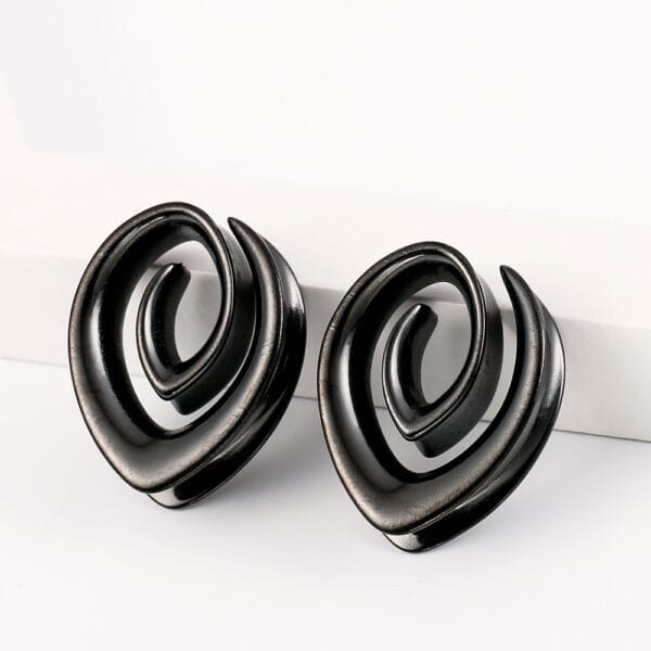 2PCS Spiral Simple Saddle Plugs Piercing Body Jewelry