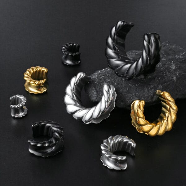 2PCS 316 Stainless Steel Twist Saddle Ear Tunnels Plugs Expander Stretchers