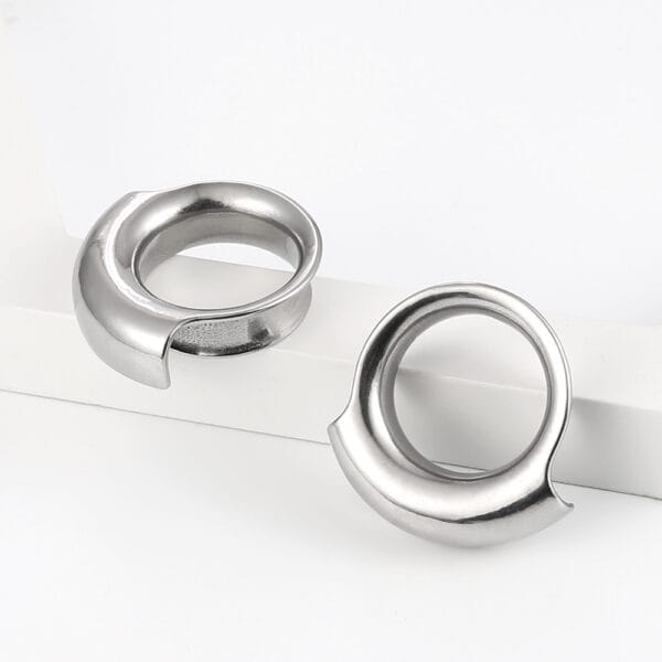2PCS 316 Stainless Steel Hypoallergenic Ear Gauge Plugs