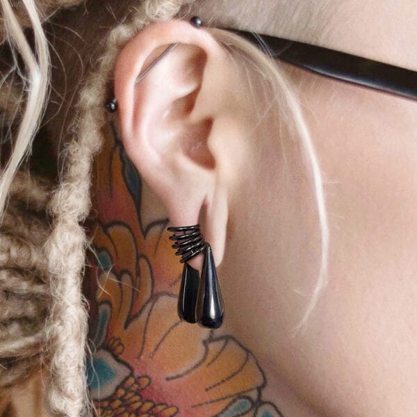 2PCS 00g Water Droplet Ear Weights Hangers Ear Plugs 316 Stainless Steel