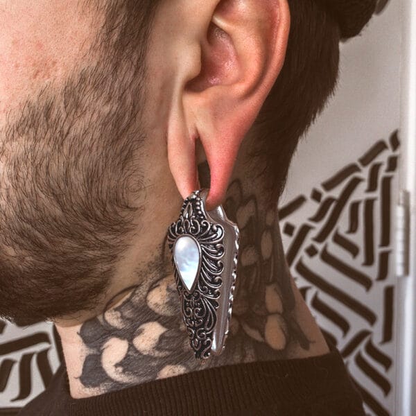 2PCS 7/8'' 22mm Conch Floral Ear Weights Hangers