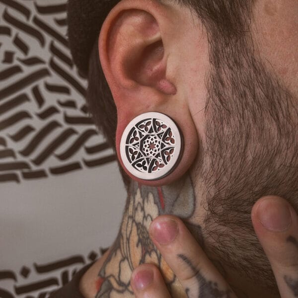 2PCS Flower 316 Stainless Steel Ear Gauges Tunnels Stretcher