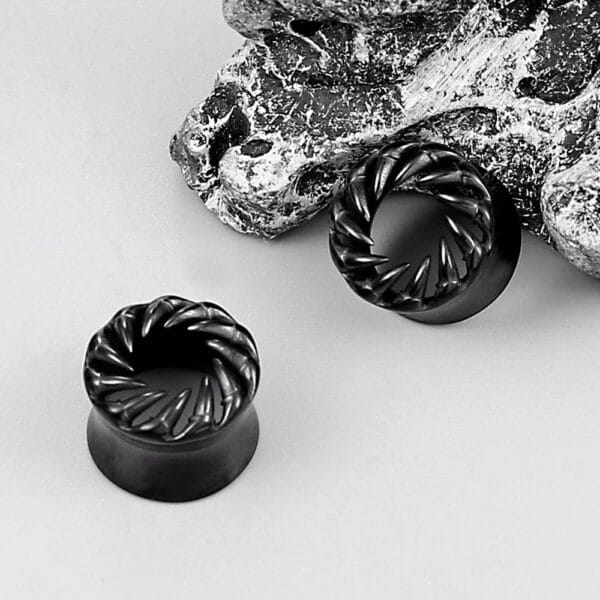 Monster Claw Ear Gauges
