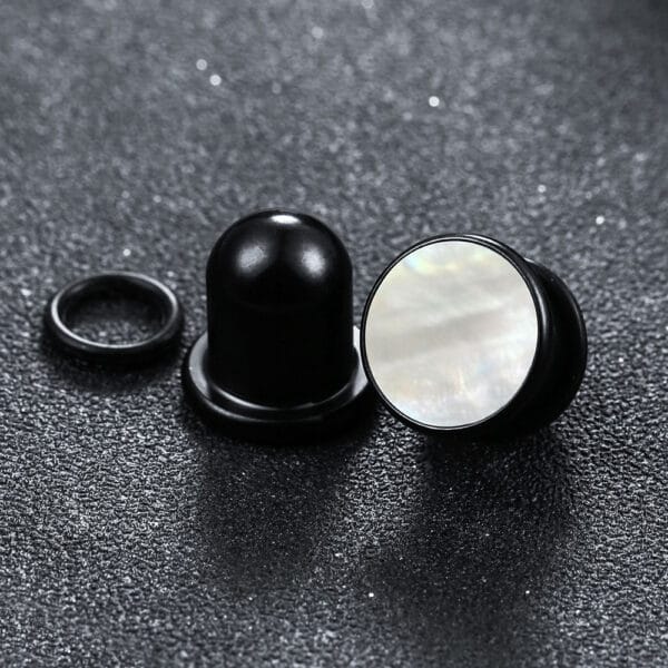 Shell Ear Expander Tunnels