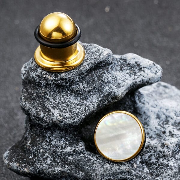 Shell Ear Expander Tunnels