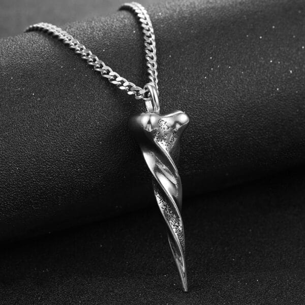 Punk Twisted Spike Necklace