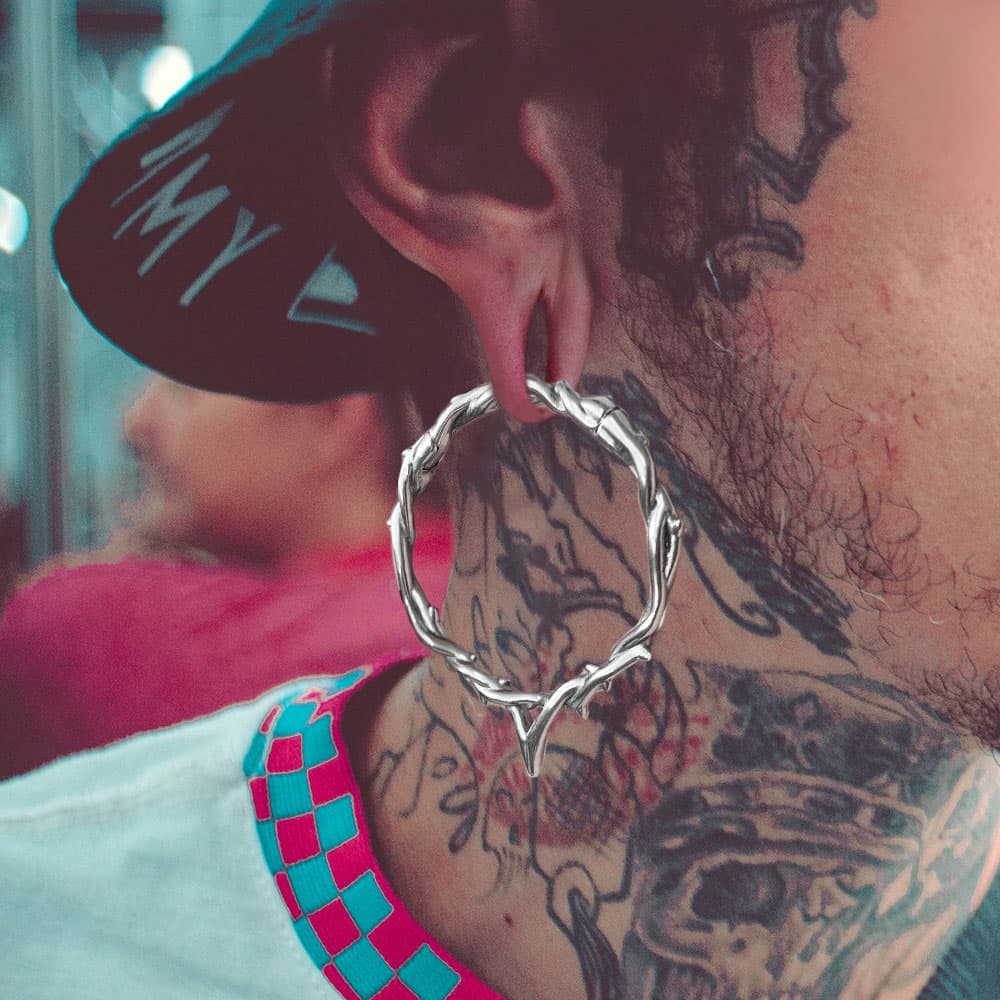 Thorns Chain Hangers - Image 2