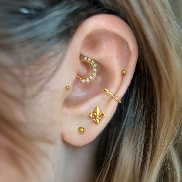 Iris Flat Back Studs